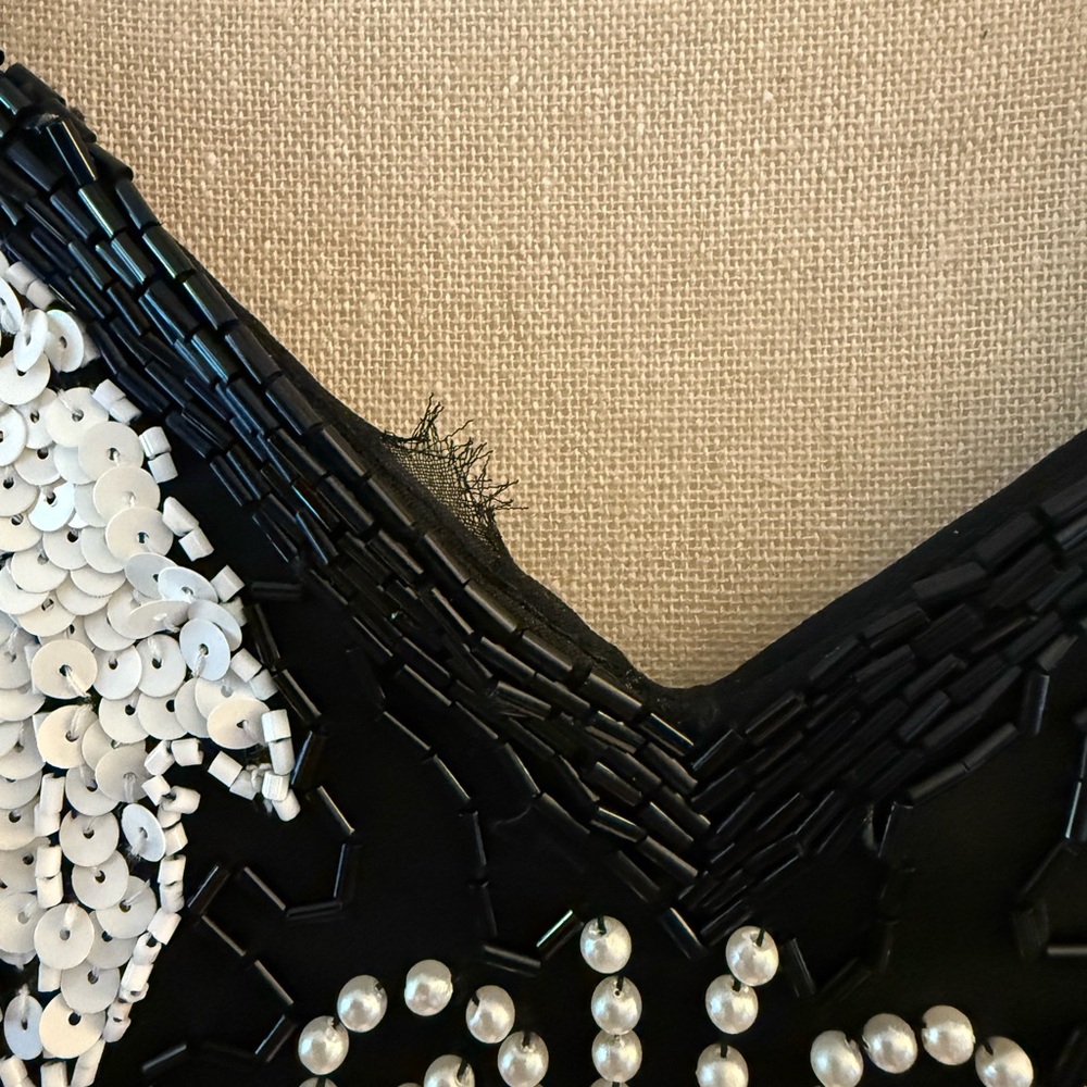 Elegant Black and White Beaded & Sequined Women's top - Picture 4 of 6